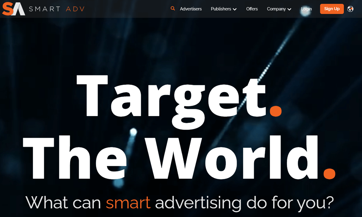 SmartAdv landing page with an interface that shows buttons for publishers, advertisers, offers, company information, login, and sign up